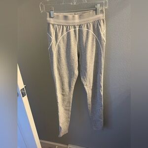 ALO Yoga Light Gray Leggings